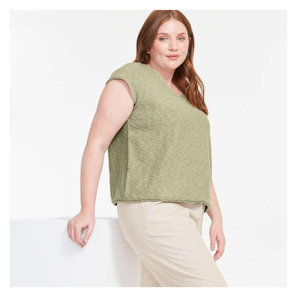 Women+ V-Neck Pullover - Light Khaki Green